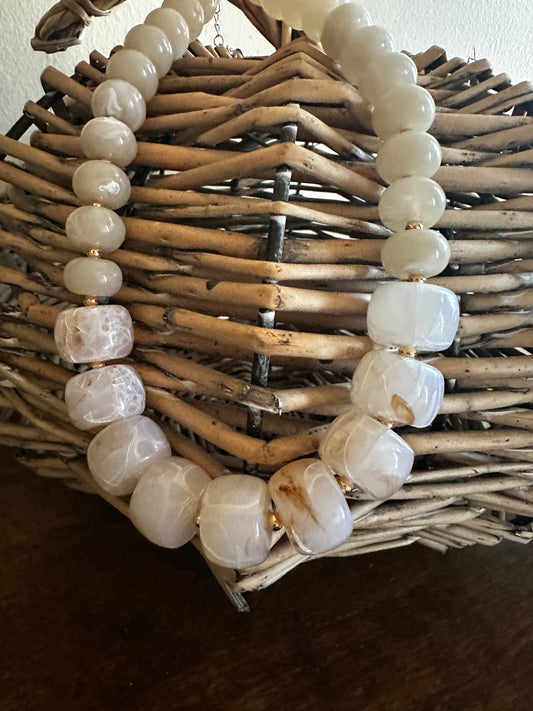 The Neutral Babe Necklace